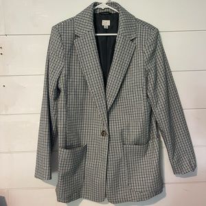 BNWOT women’s plaid blazer size Medium